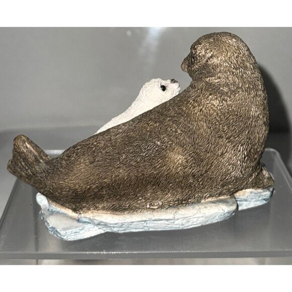 Stone Critters SC-601 Harp Seal & Pup Figurine - Picture 2 of 6